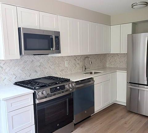 4th image of 318 Tribet Pl