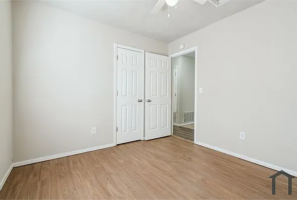 12225 SW 14th St — Photo 9