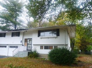 26 Mirror Lake Rd, Spring Valley, NY 10977