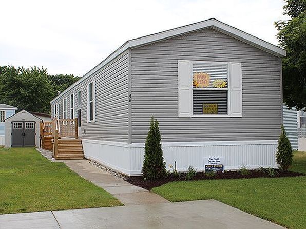 96 Meadows Ct