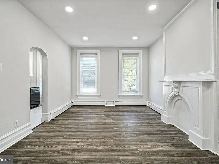 148 Walnut St #2 — Photo 9