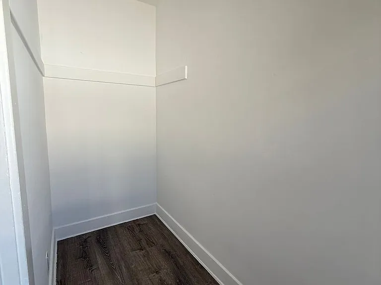 6028 Eleanor Ave #6028 — Photo 5
