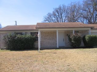 741 NW Hillery St, Burleson, TX 76028