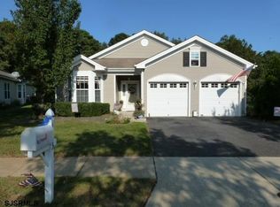 113 Newcastle Ct, Galloway, NJ 08205