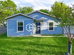 207 Robbins St, Cleburne, TX 76031