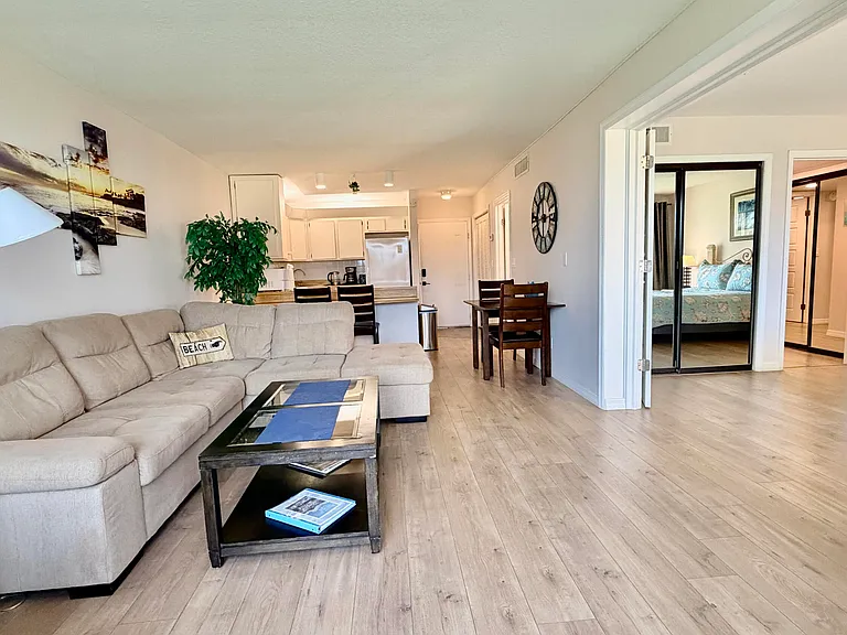 2400 S Ocean Dr #722 — Photo 12