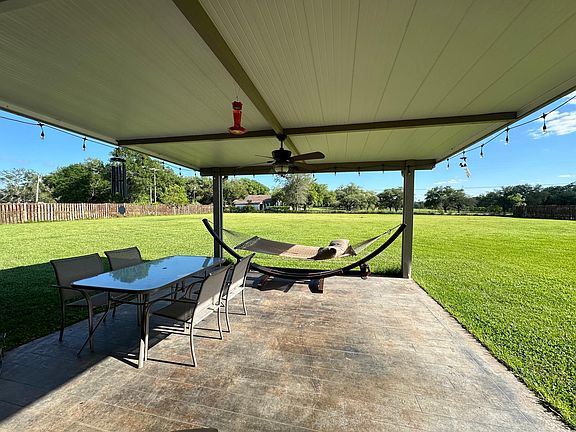 3rd image of 102 Mirante Dr