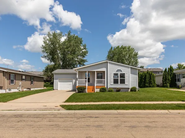 3777 Winesap Dr NW, Rochester, MN 55901