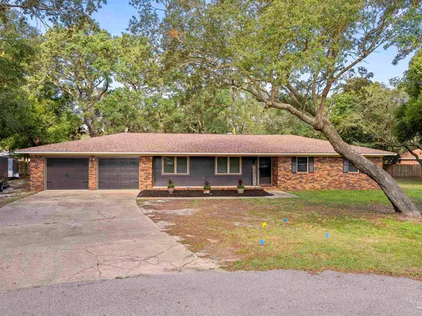 1539 Bay Woods Rd, Gulf Breeze, FL 32563