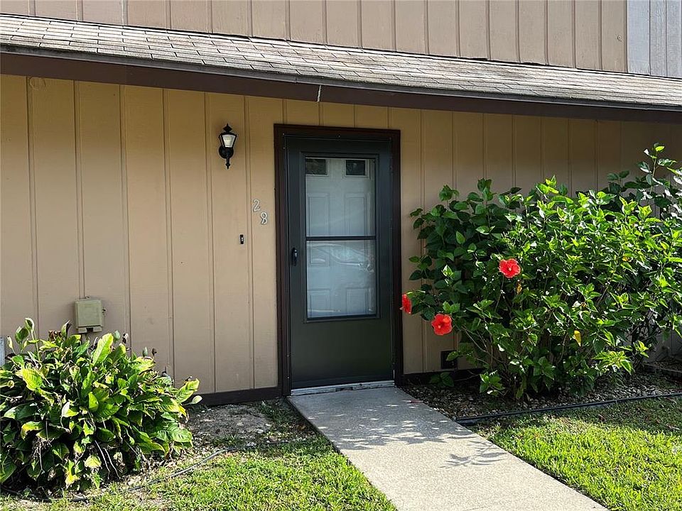 1st image of 28 Village Dr
