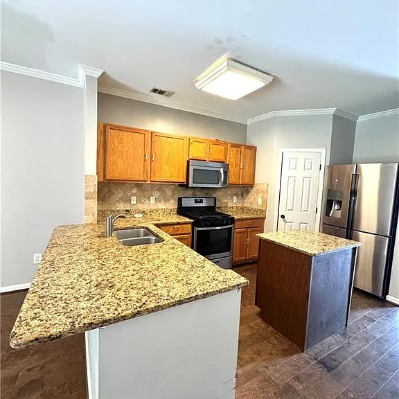 268 Paden Cove Trl — Photo 4