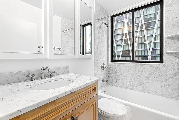 Rented by Mirador Real Estate | media 28