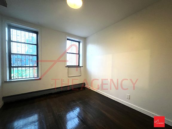 3rd image of 103 Essex St APT 3F