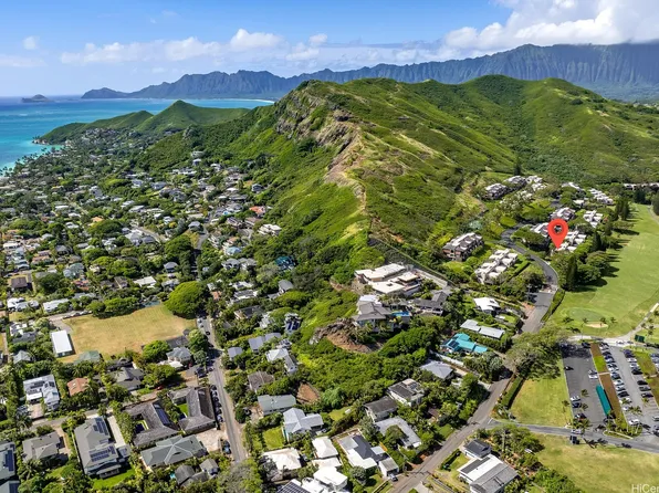 350 Kaelepulu Dr #401, Kailua, HI 96734