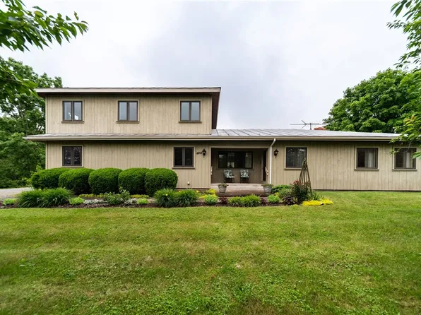 4952 Ford Rd, Elba, NY 14058
