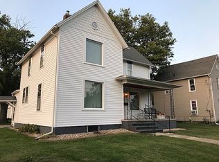 1130 Roseview Ave, Kewanee, IL 61443