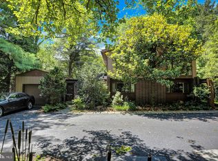 4208 Kirkwood Rd, Harrisburg, PA 17110