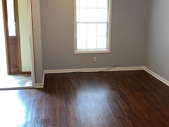 2nd image of 3029A Dale Ct