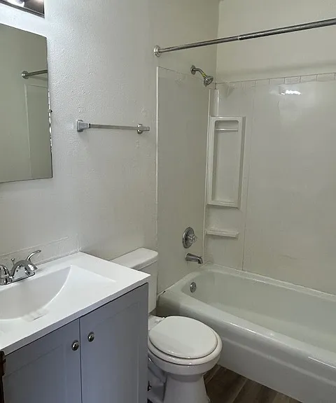 1704 Jamestown Rd #9 — Photo 9