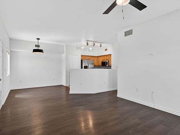 4th image of 9303 Gilcrease Ave Unit 1208