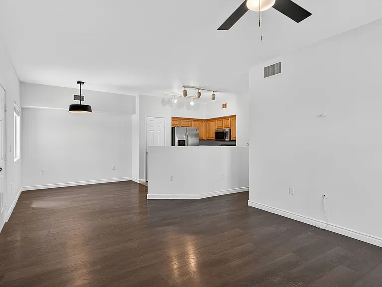 9303 Gilcrease Ave #1208 — Photo 4