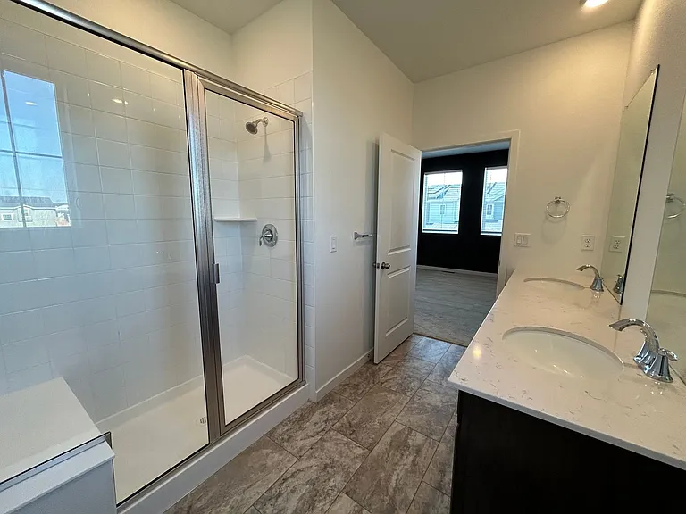 5498 Euclid Dr — Photo 17