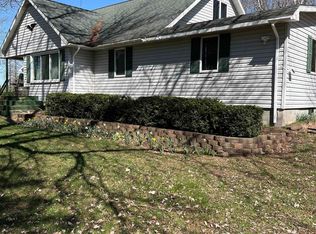 5268 N Pendell Rd, Alma, MI 48801