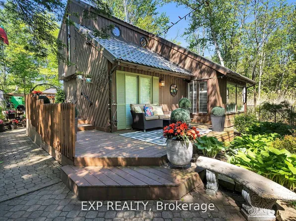 180 Brophys Ln, The Blue Mountains, ON L9Y 0K3