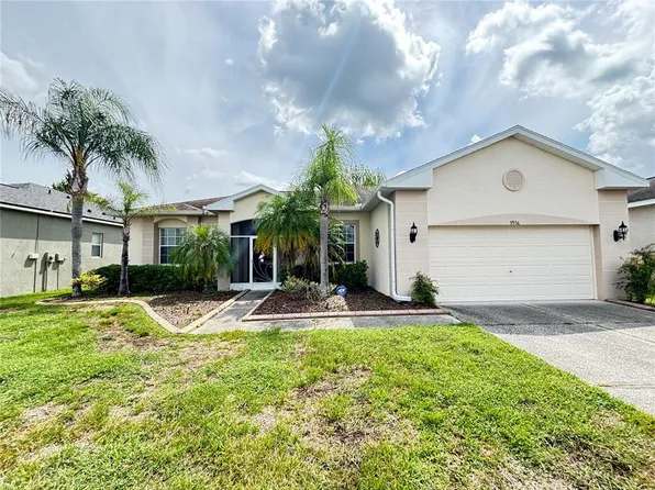 9936 Cleghorn Dr, San Antonio, FL 33576