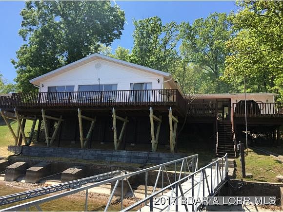 1st image of 206 Elm Ln