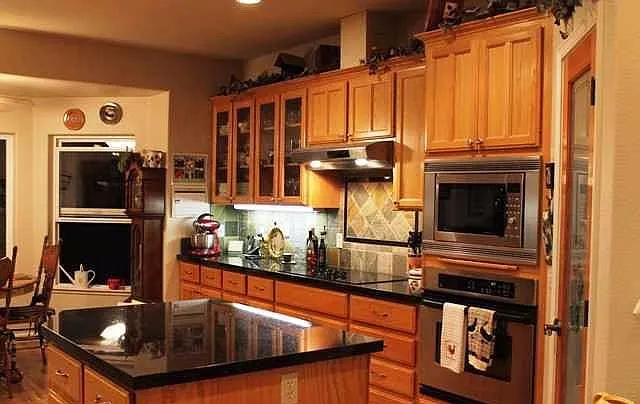 14124 Stanton Cir — Photo 3