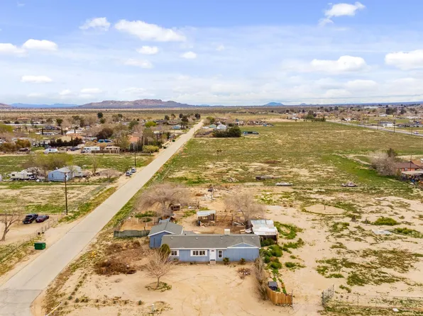 38448 95th St E, Palmdale, CA 93591