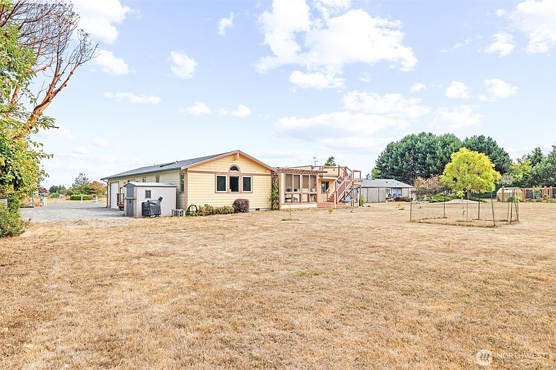 2nd image of 1291 Thornton Drive