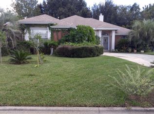 8920 Winding Vine Dr E, Jacksonville, FL 32244