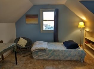 1843 Fairhaven Rd #3, East Meadow, NY 11554