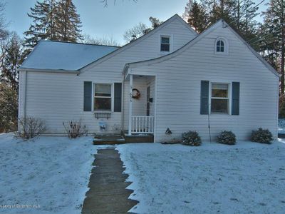605 Lilac Ln, Clarks Summit, PA, 18411