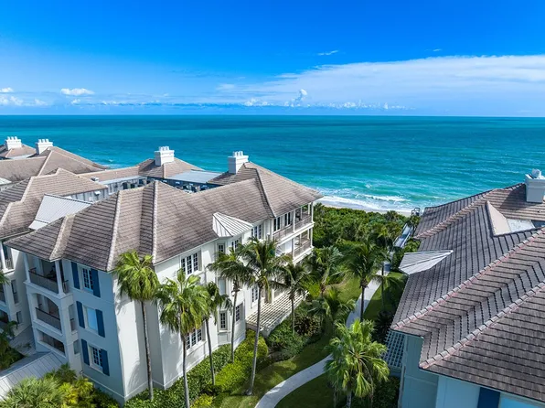 30 Beachside Dr APT 302, Orchid, FL 32963