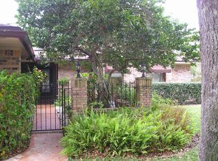 60 Club Ct, Haines City, FL 33844