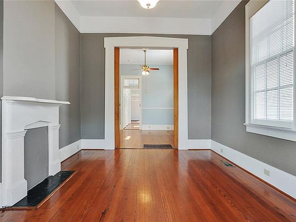 3rd image of 417 Pelican Ave