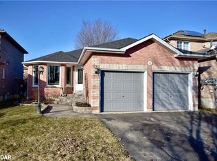 72 Kraus Rd, Barrie, ON L4N0N5