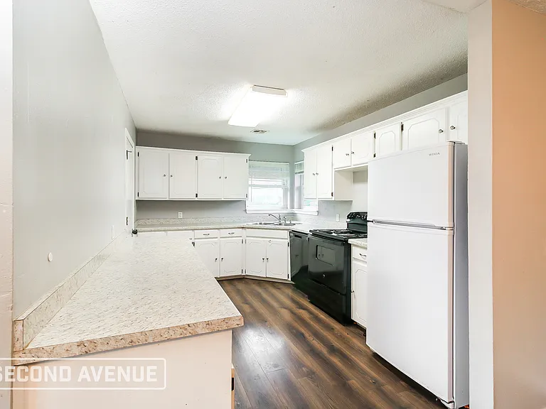 2517 SW 60th St — Photo 7