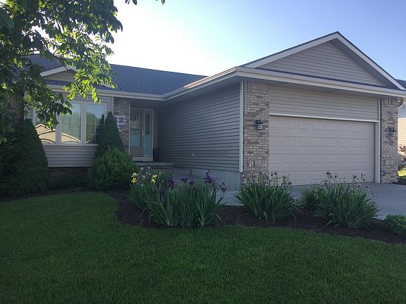 2nd image of 730 Sunflower Dr