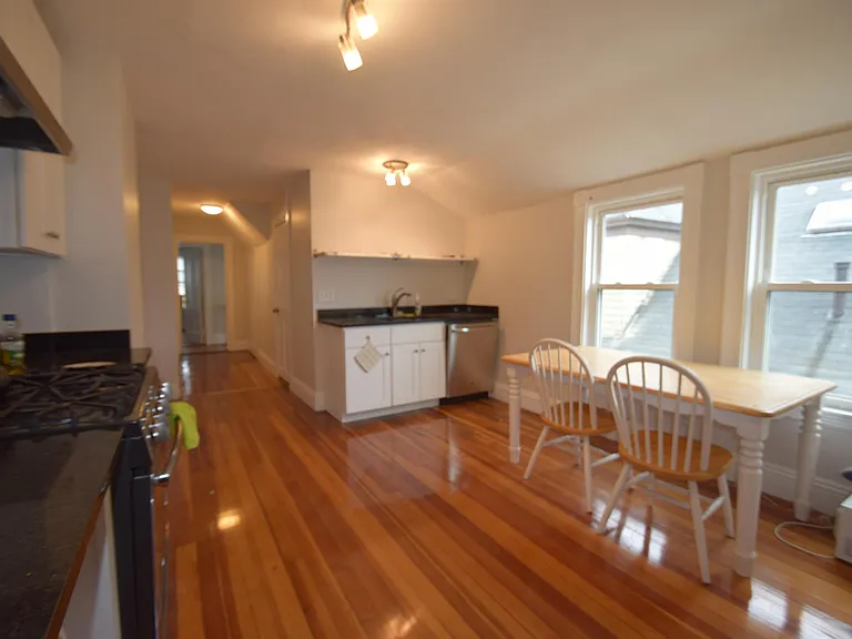 67 Avon St #3 — Photo 2
