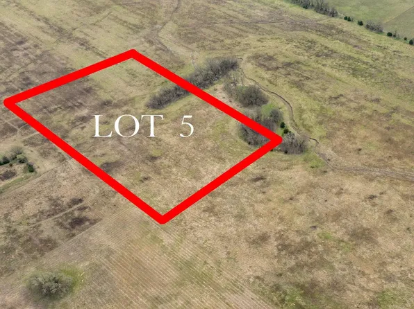 5 S Land Ave #A, Derby, KS 67037