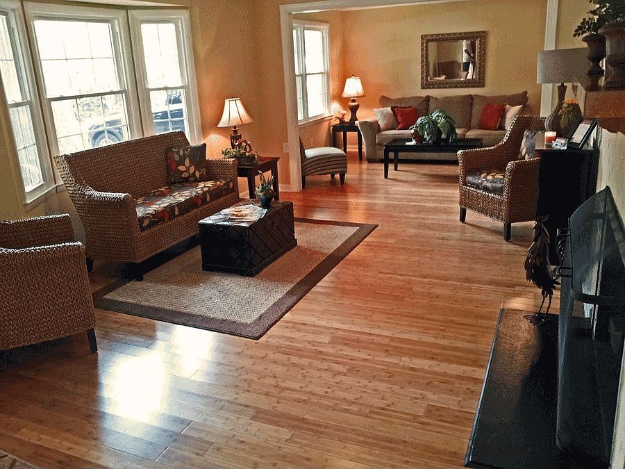 Den - first2know.com