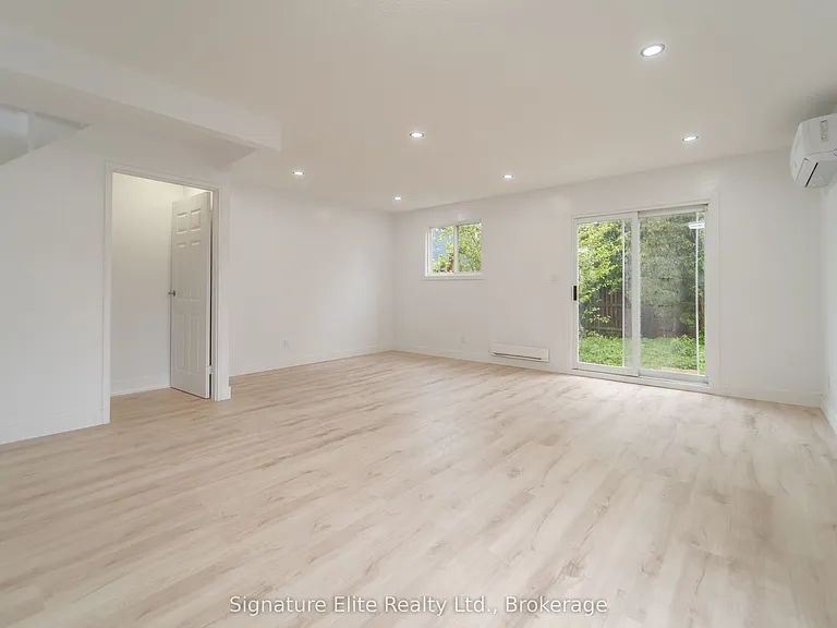 1118 Aire Pl — Photo 7