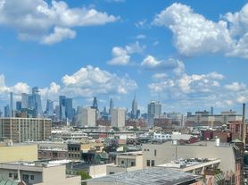 551 Observer Hwy, Hoboken, NJ