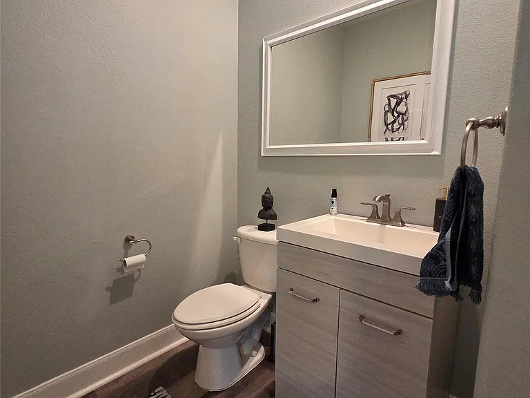 8208 Endeavor Cir — Photo 29
