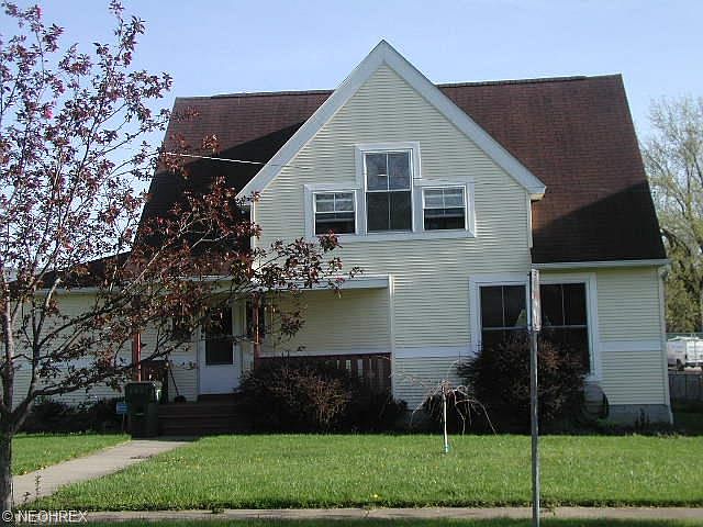 1st image of 572 Rubber St
