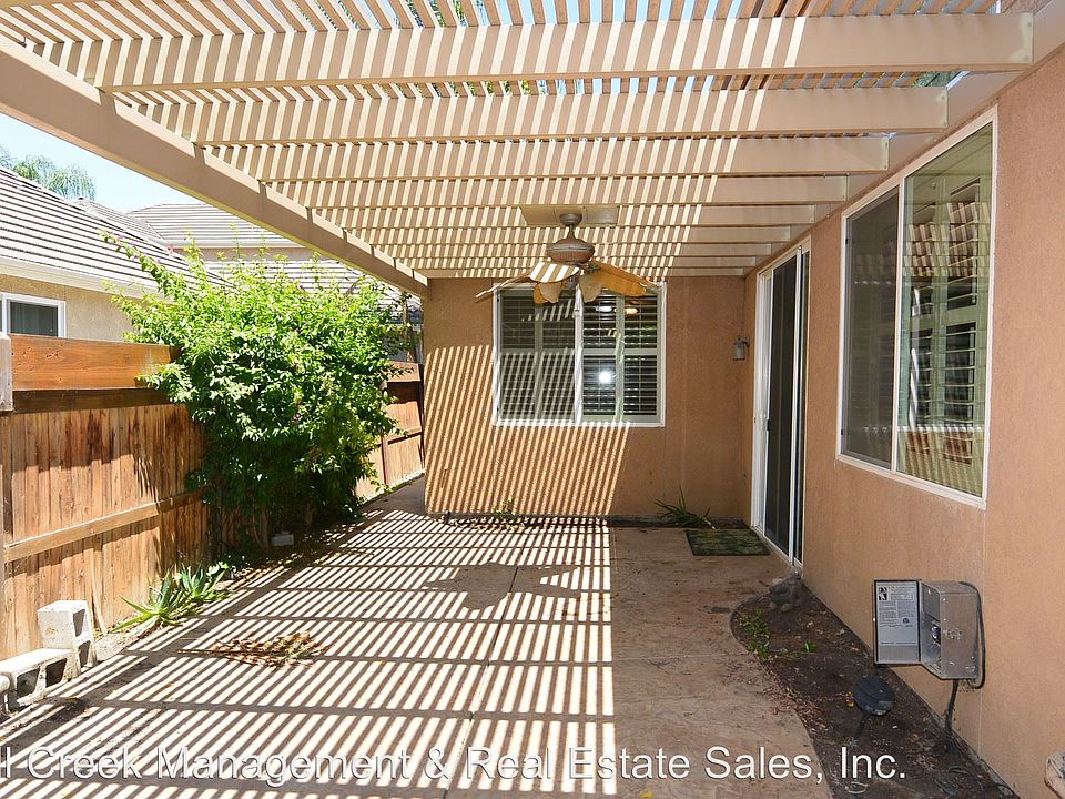 1st image of 1601 N Asciano Ct